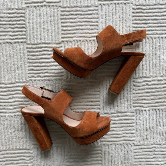 NEW Pelle Moda Suede 6” heels - Picture 2 of 4